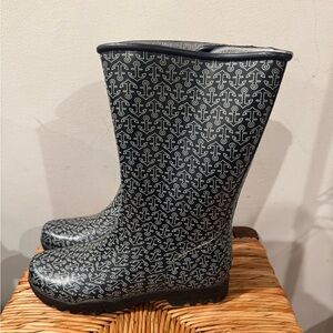 Women’s Navy Sperry Anchor Print Rain Boots Size 6